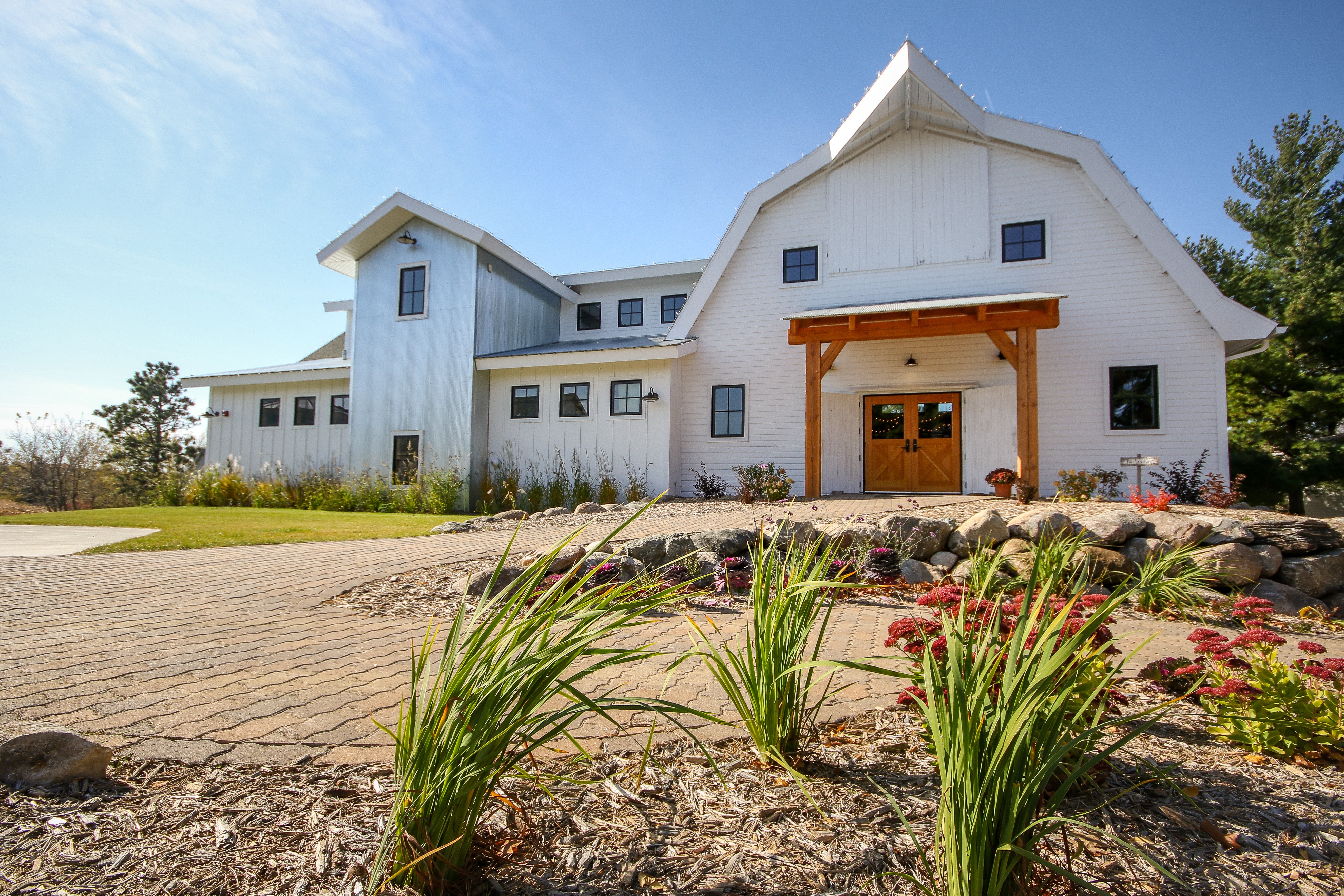 Exterior-20.jpg