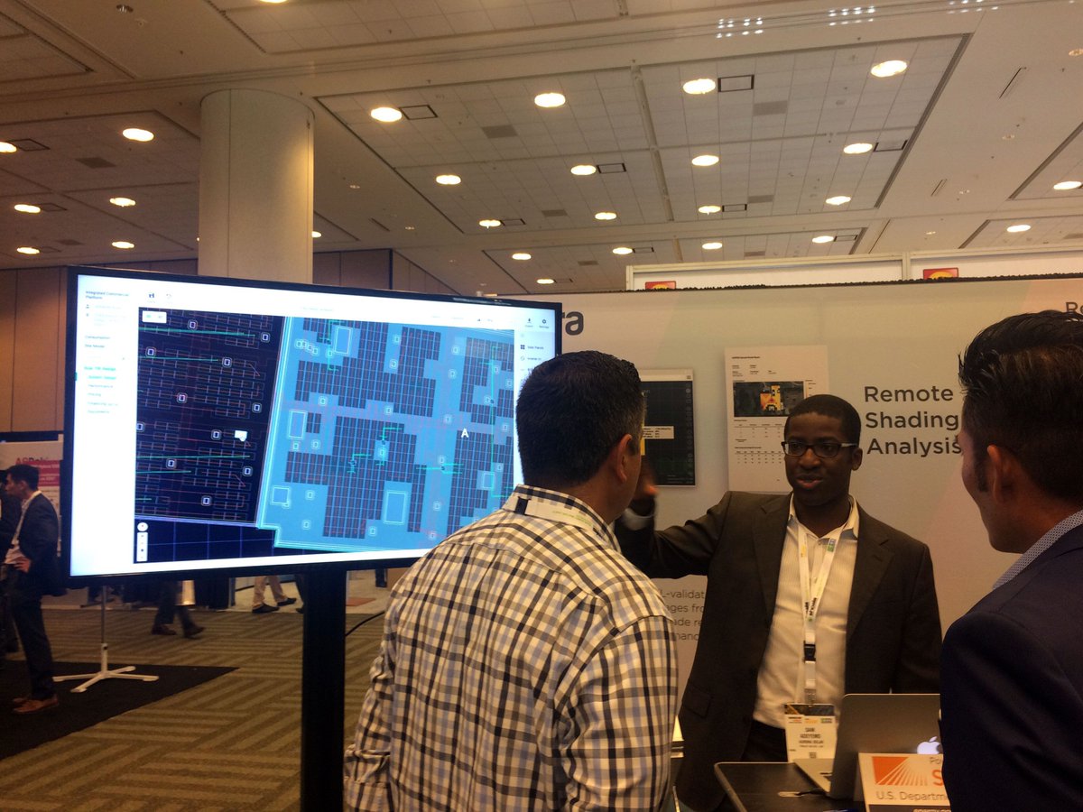 Aurora co-founder and COO Samuel Adeyemo discusses our software solutions with Intersolar attendees