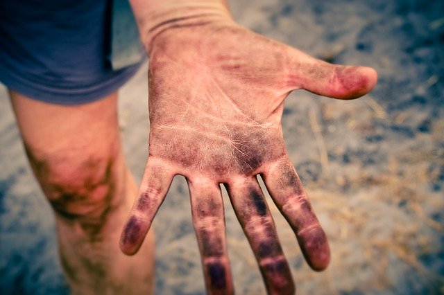 dirty-hand