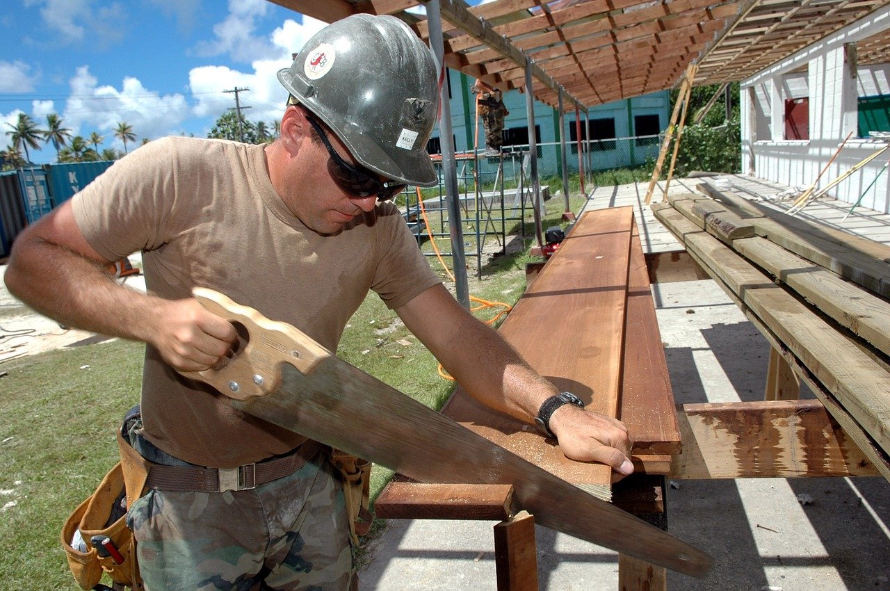 Becoming A Carpenter In Ontario Training Certification Career Outlook