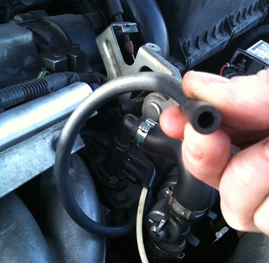 Car Vacuum Hose Leak Symptoms Bruin Blog