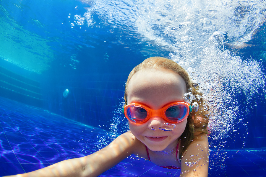 4 Ways Children Benefit From Swim Lessons at the Y