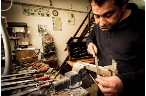 KnifeStefanoBellu.jpg KnifeStefanoBellu.jpg