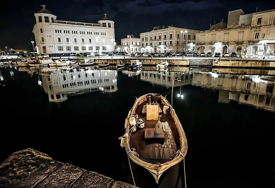 portoSiracusa-152644-edited-176555-edited.jpg