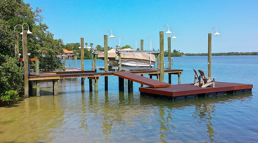 When to Install a Floating Dock at Your Florida, Waterfront Home