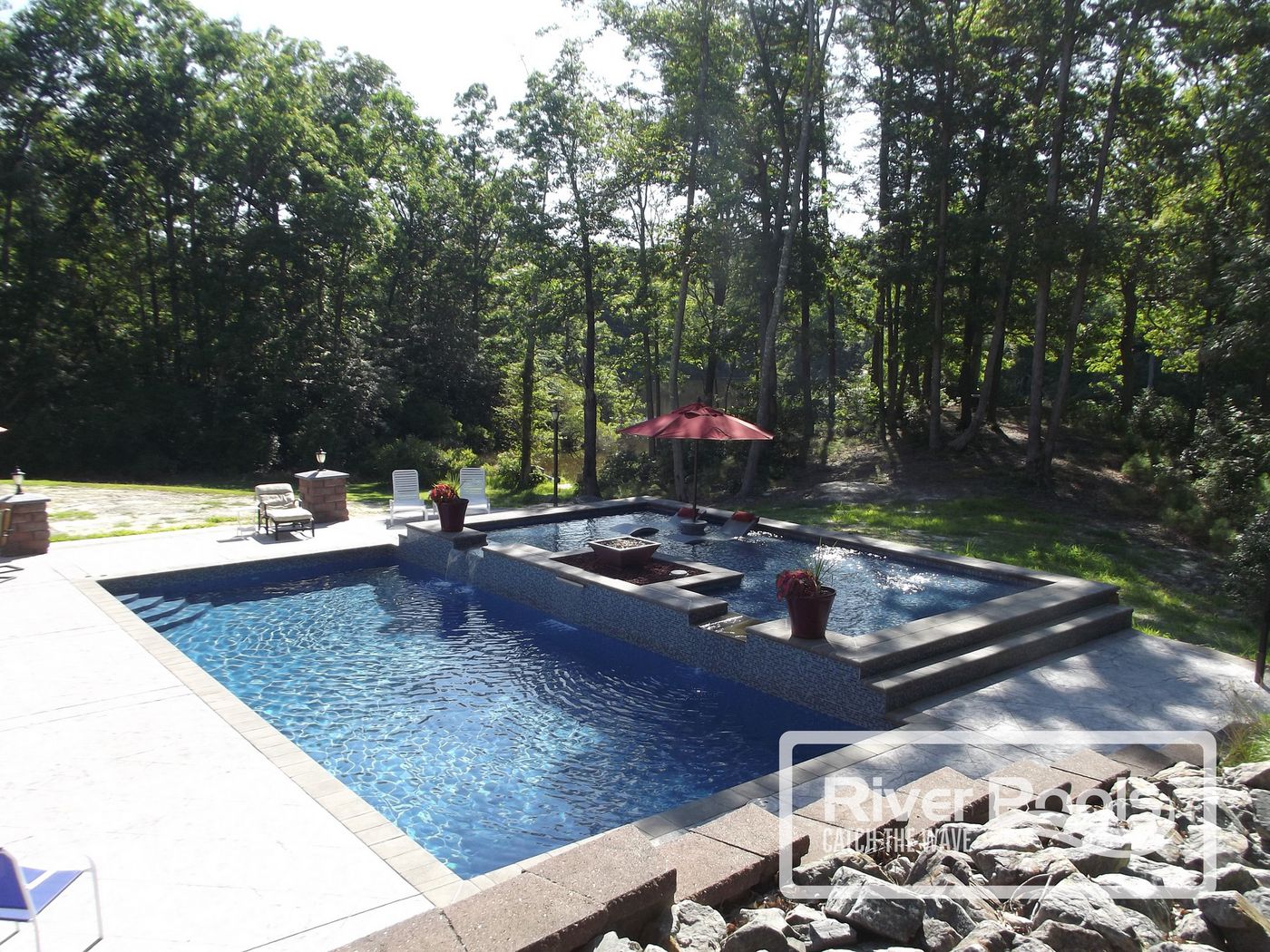 river pools and spas