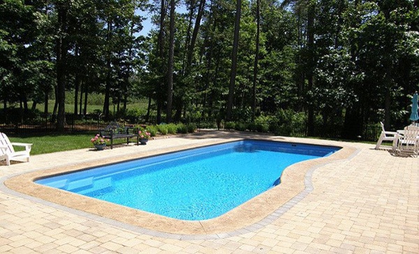 Photos of fiberglass pools