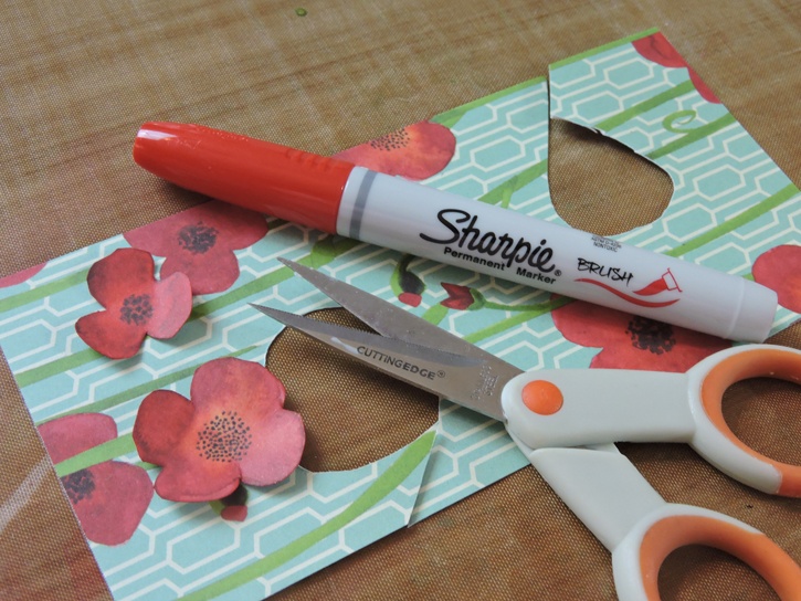 poppy-card-cuting-out-paper-poppies.jpg