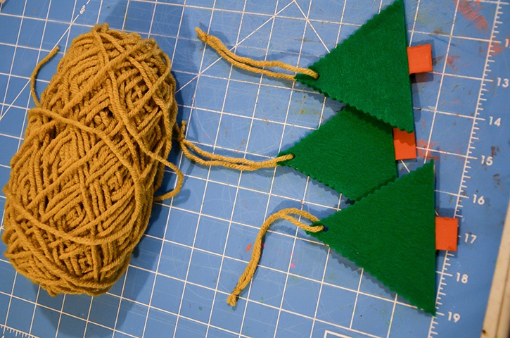 glue-dots-felt-christmas-tree-ornaments-add-yarn.jpg