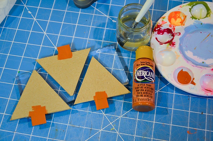 glue-dots-felt-christmas-tree-ornaments-cardboard-template-painting-tree.jpg