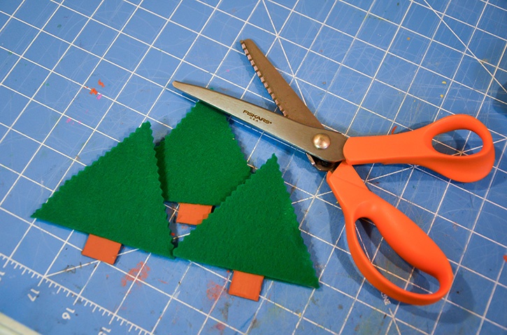 glue-dots-felt-christmas-tree-ornaments-remove-excess-felt.jpg