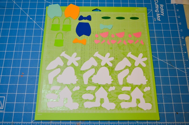 easter-treat-bag-grace-tolman-step-2.jpg