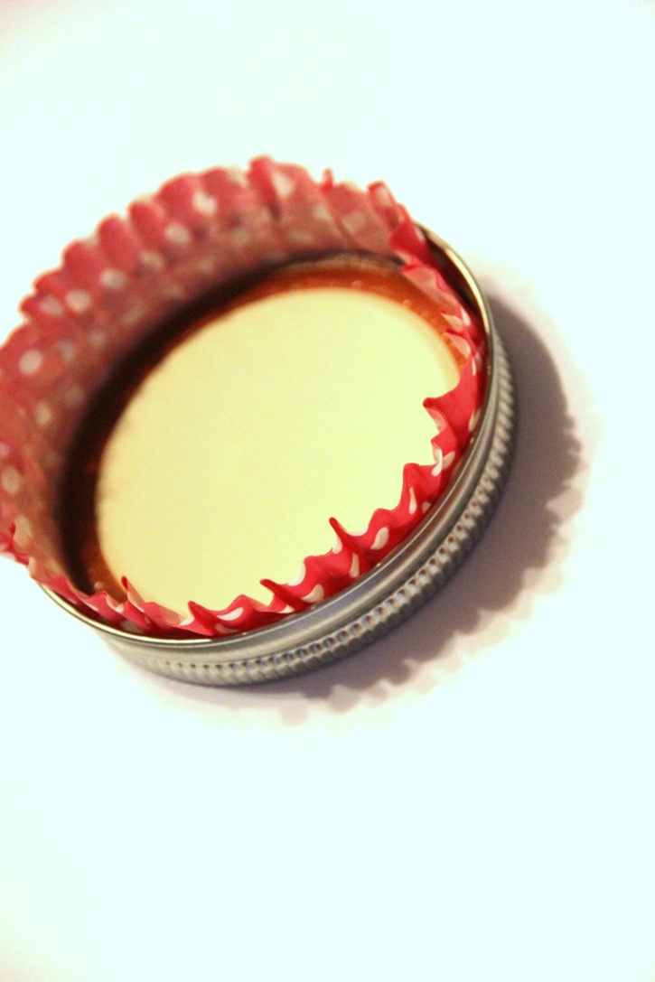 valentines-day-owl-candy-jar-cupcake-liner-jar-lid.jpg