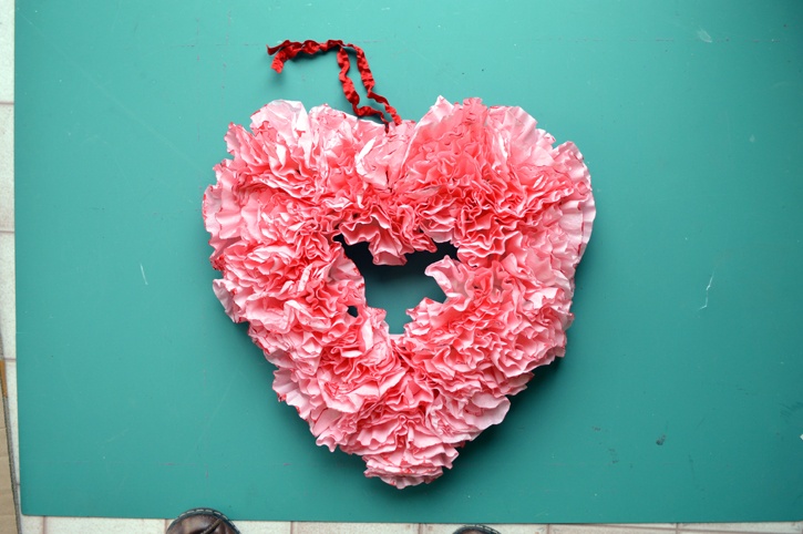 valentines-day-coffee-filter-wreath-complete.jpg