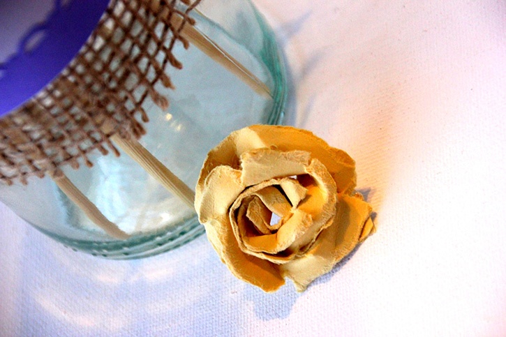 glass-bottle-wedding-centerpieces-rosette-complete.jpg