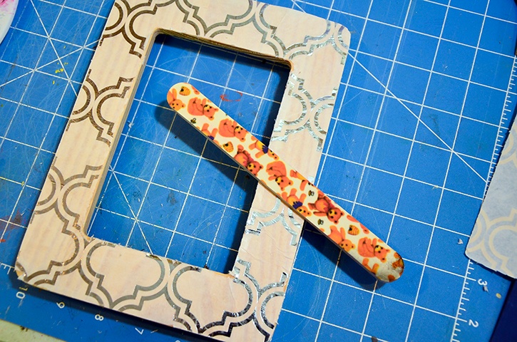 glue-dots-recipe-holder-decoupage-paper-wood-frame.jpg