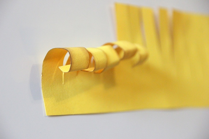 glue-dots-paper-pineapple-fringe-inked-edges-curled.jpg