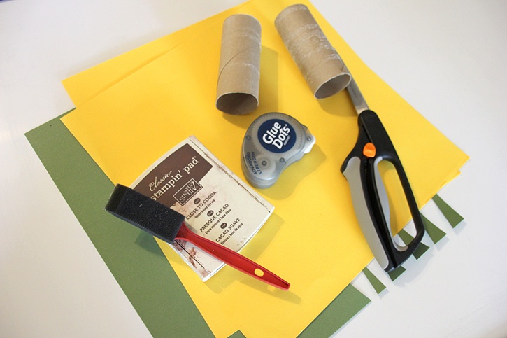 glue-dots-paper-pineapple-supplies.jpg