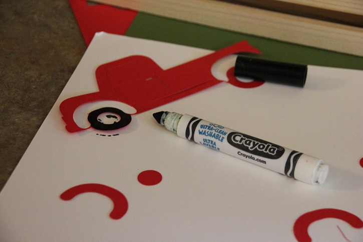 Glue-Dots-Christmas-crate-wheels