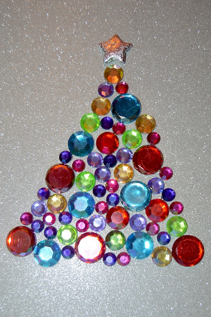 Glue-Dots-Glittering-Gem-Tree-closeup