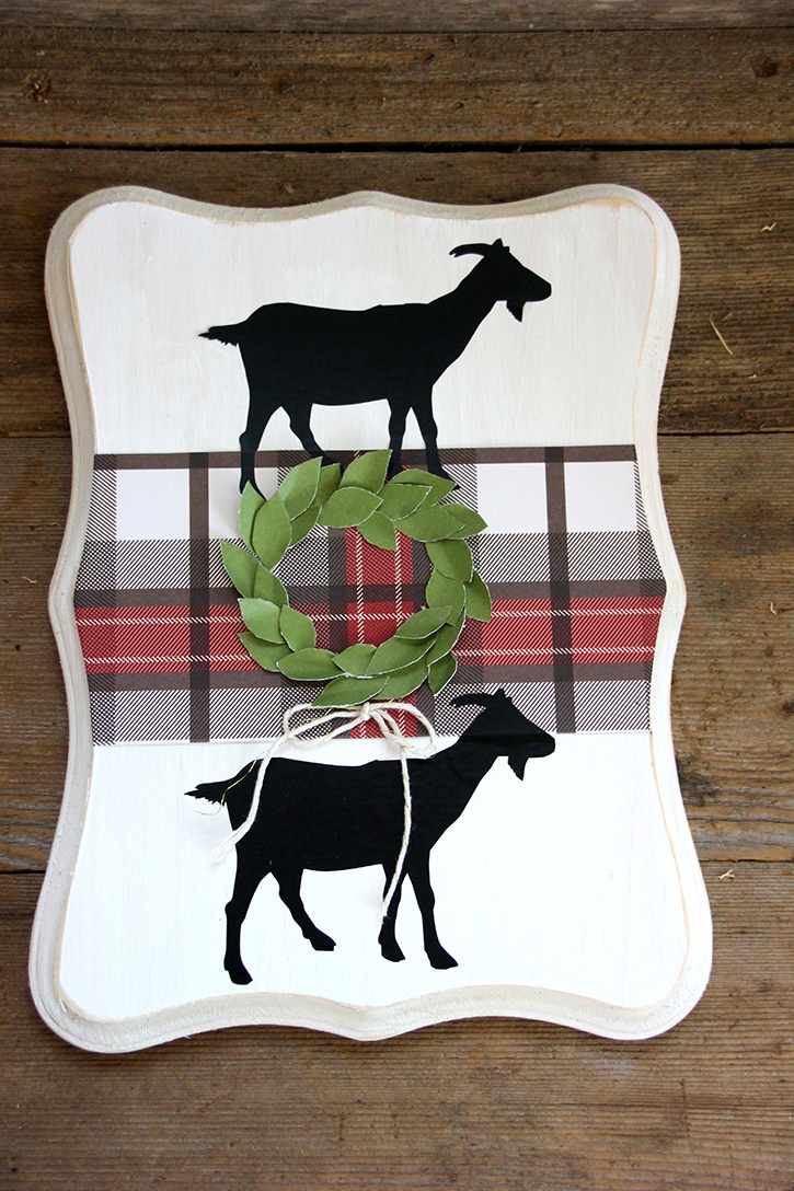 Glue-Dots-Holiday-Farmhouse-Decor-finsihed