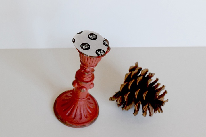 Glue-Dots-Pinecone-Holder-adhere