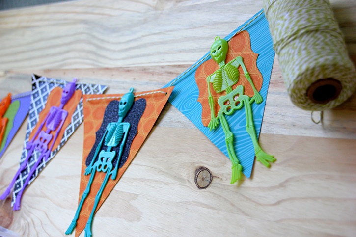 glue-dots-halloween-skeleton-banner-twine.jpg