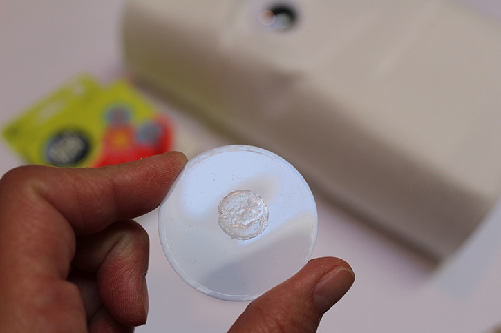 craft-glue-dots-halloween-mummy-treat-bag-large-wiggle-eye.jpg