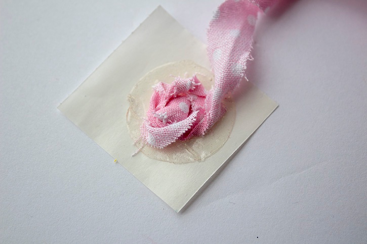 Hanging Flowers Kids Craft xl glue dots step 2 copy