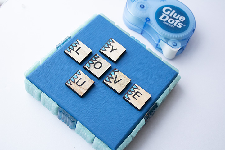Glue-Dots-Jewelry-Box-permanent