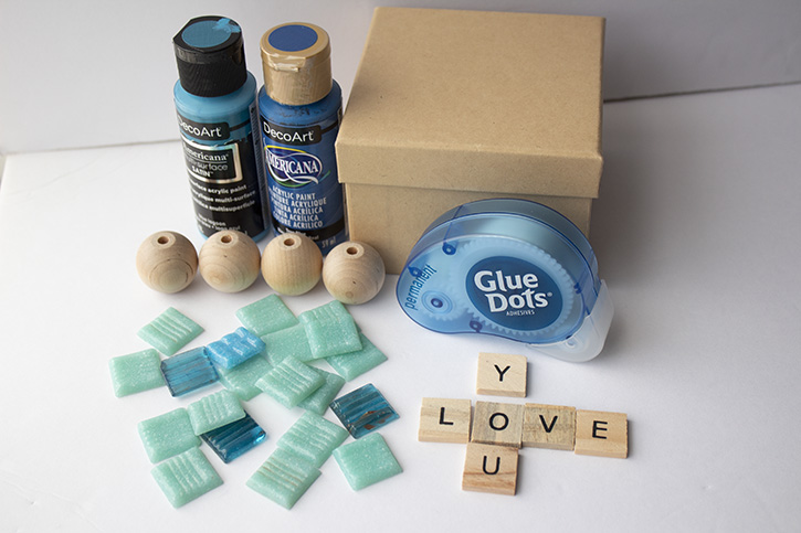 Glue-Dots-Jewelry-Box-supplies