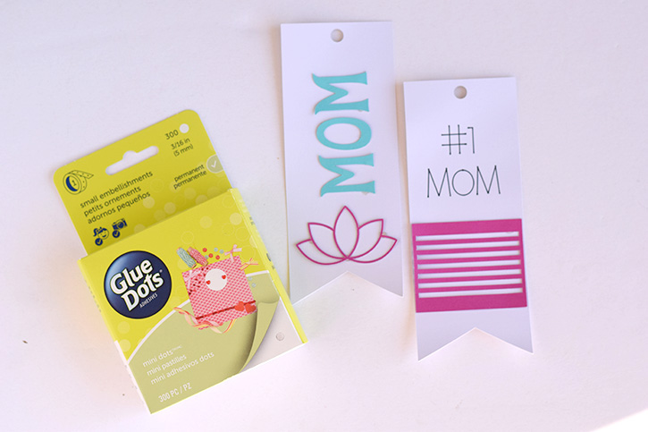 Glue-Dots-Mothers-Day-Bookmark-mini