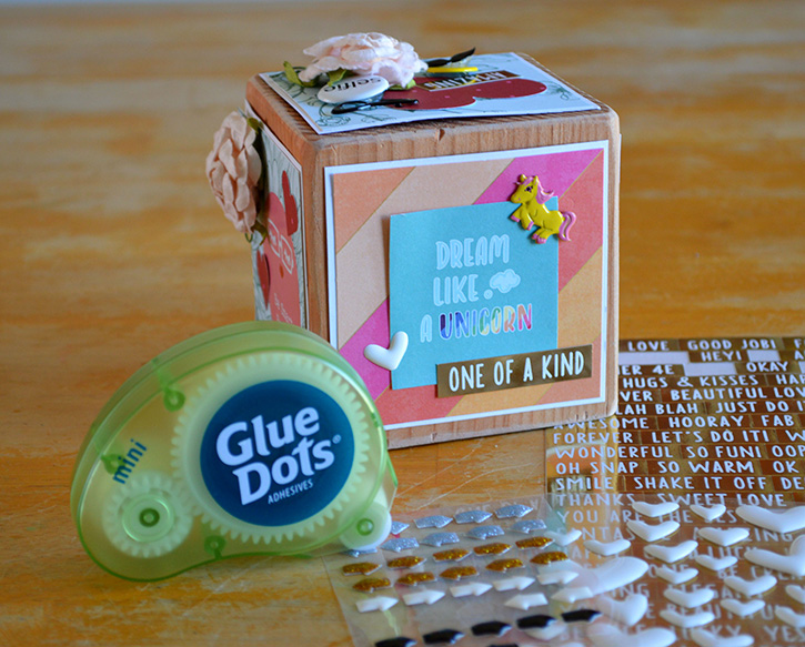 Glue-Dots-Mantra-Cube-mini