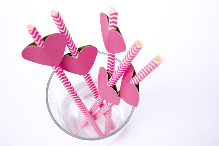 Glue-Dots-Valentine-Straws-finished
