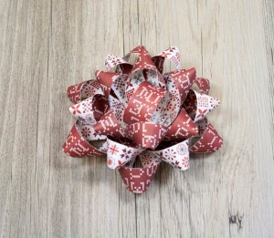 DIY Holiday Gift Bow Tutorial - The Big One