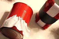 glue-dots-christmas-can2
