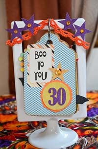 glue-dots-countdown-to-halloween-30