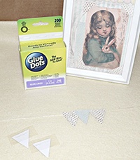 Easy Vintage Inspired Nursery Decoration using Glue Dots