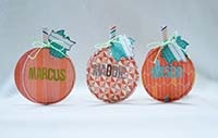 glue-dots-pumkin-place-settings