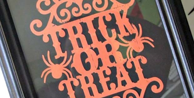 Trick or Treat Frame