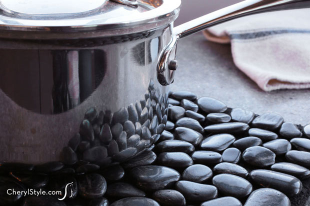 CherylStyle Pebble Trivet