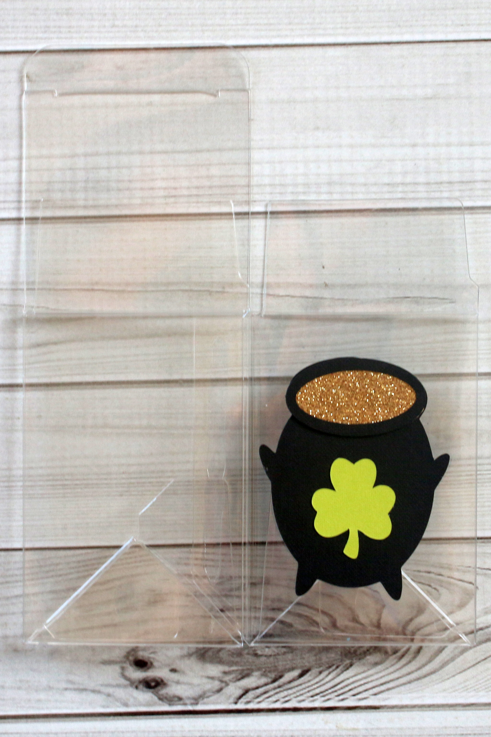 Pot of Gold Treat Box-004