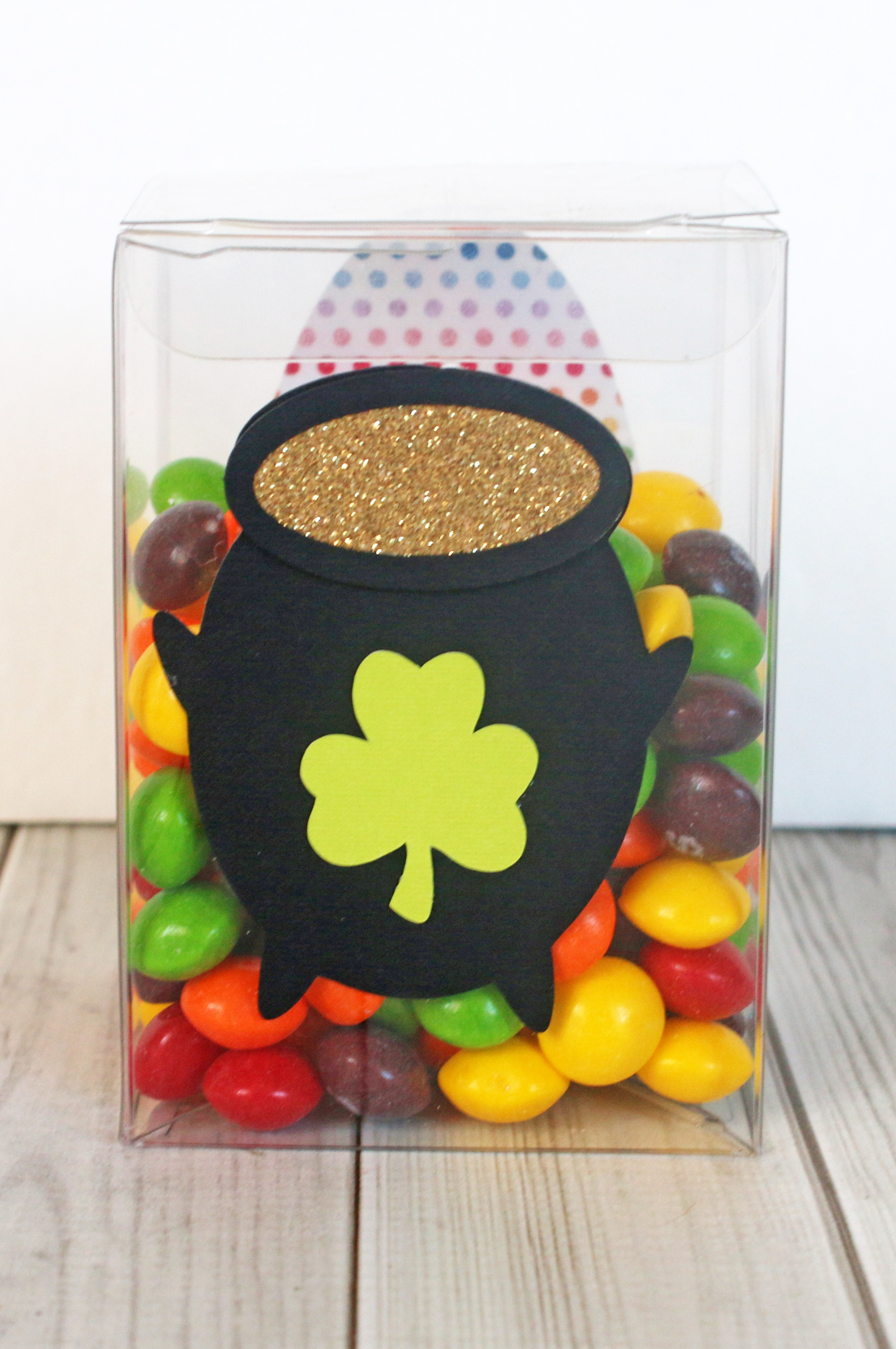 Pot of Gold Treat Box-008