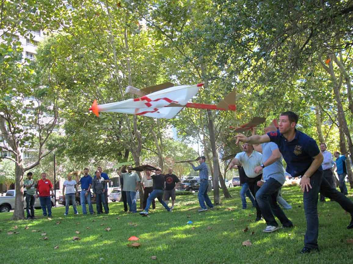 4-ways-to-enhance-your-companys-summer-social-event-5