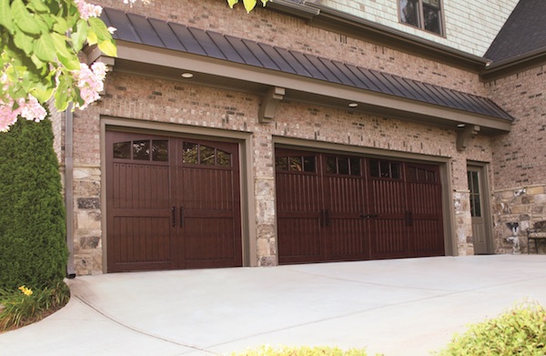 Eden Coast by Raynor Garage Doors