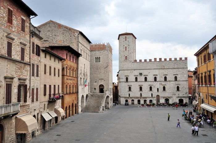 DHvillas-Piazza del Popolo