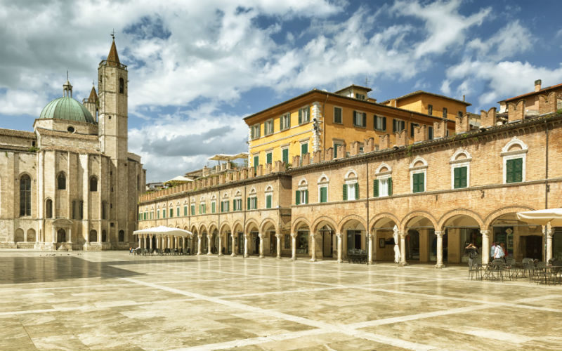 travel to Le Marche for a week
