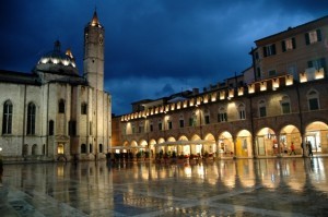 romantic weekend marche