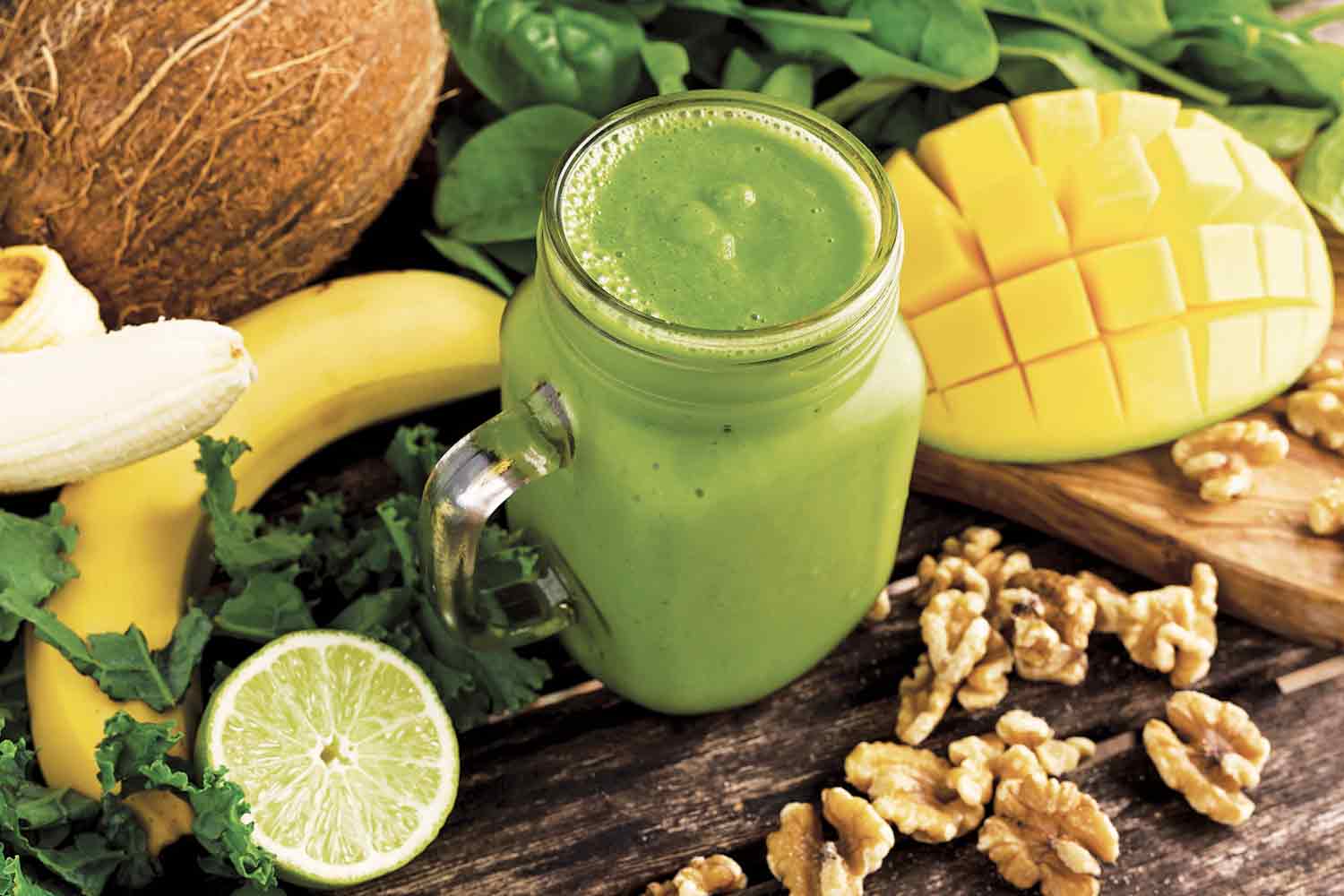 In the weeks leading up to the race - Healthy snacks and smoothies for good eating habits