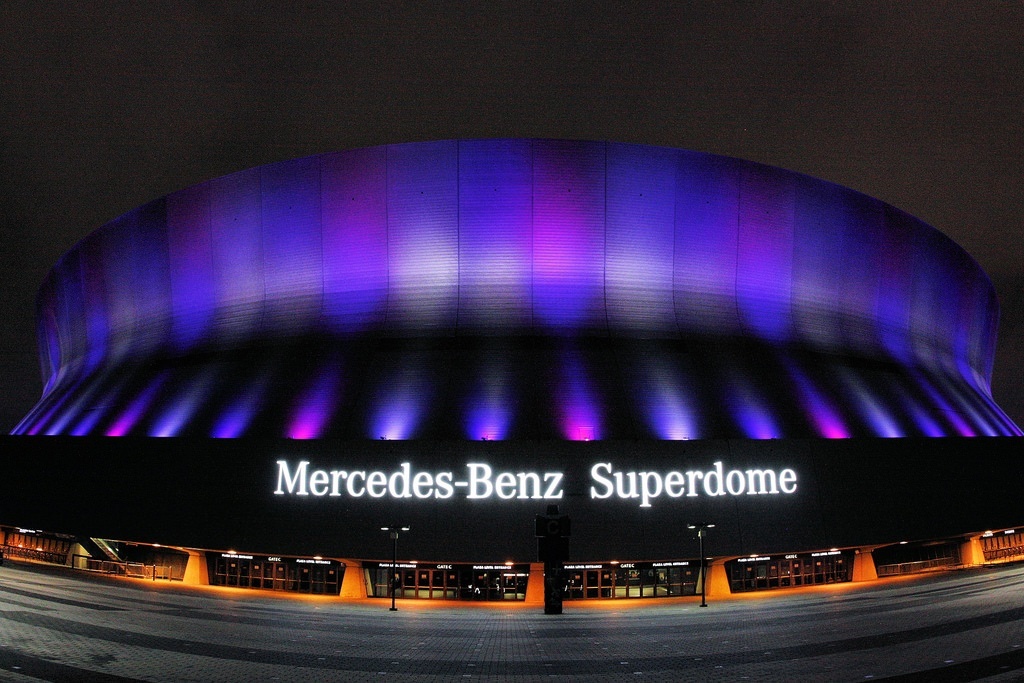 Superdome_near_and_dear_to_New_Orleans_Deanies_Seafood_Restaurant-1.jpg
